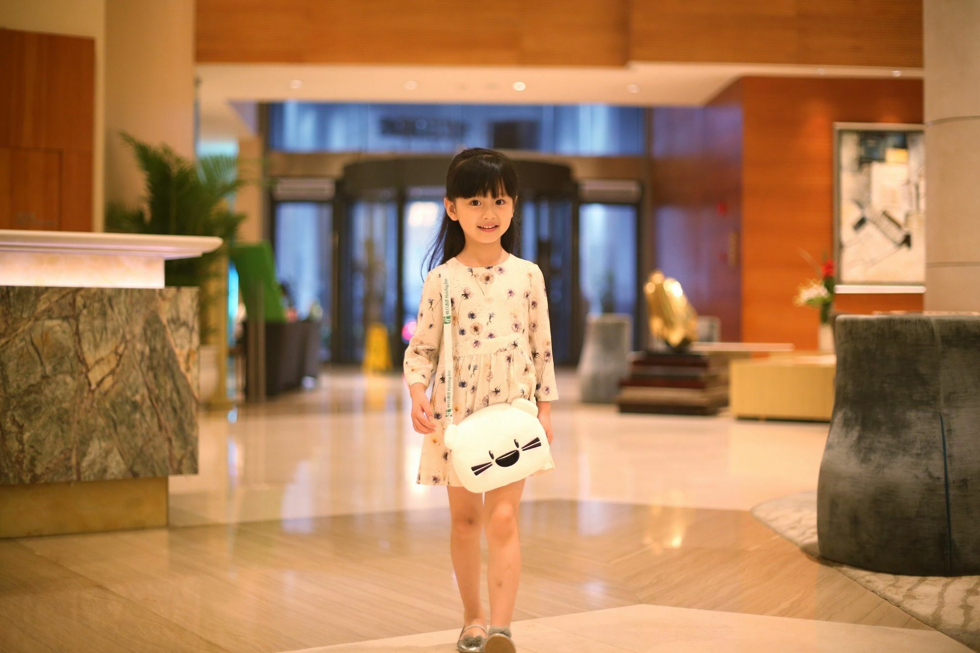 Holiday Inn Yinchuan International Trade Centre, An Ihg Hotel Екстериор снимка
